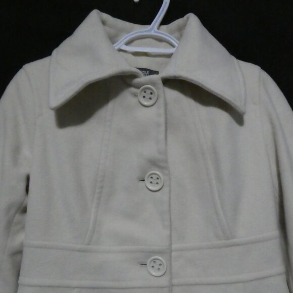 KENNETH COLE REACTION | size 6 | Ivory Button-Up Coat | Slashed Front Pockets - Picture 4 of 16